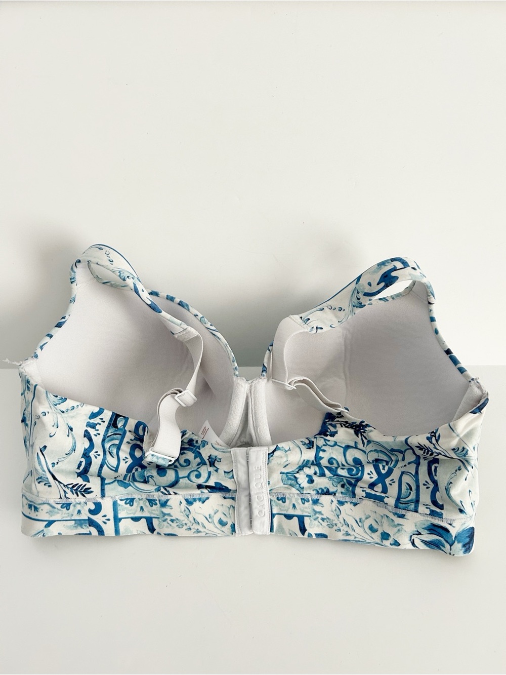 Cacique Floral Bra | Size 38DDD - Picture 3 of 5